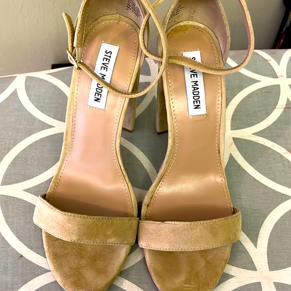 Steve Madden strap sandals in beige